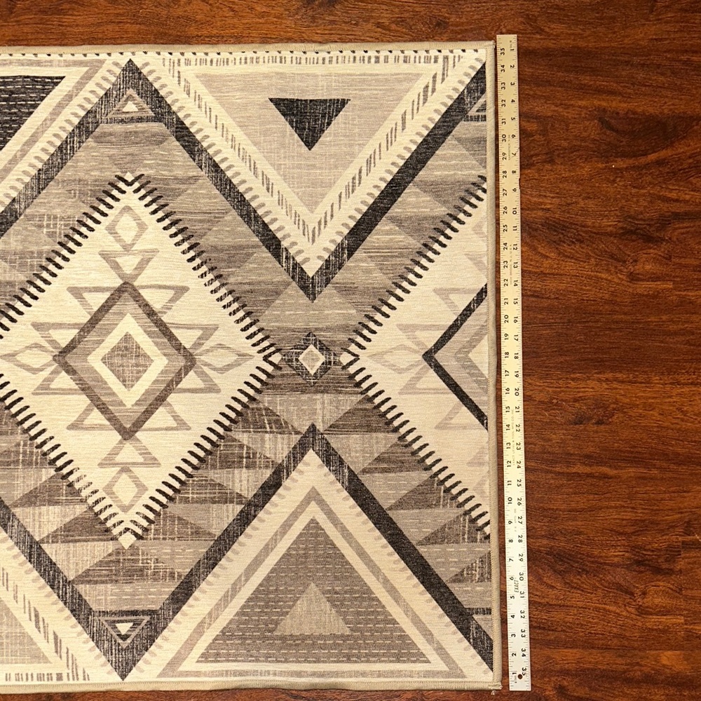 Ruggable 3’ x 5’ Geometric Rug - Picture 4 of 4